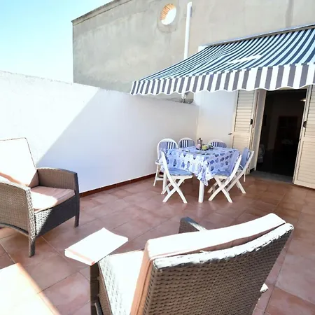 Apartment Lucia A Due Passi Dal Centro *