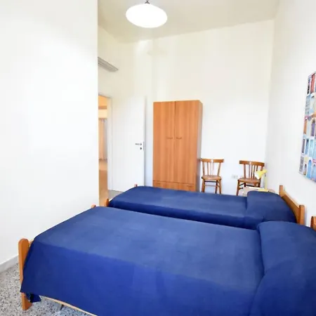Lucia A Due Passi Dal Centro 아파트 풀라