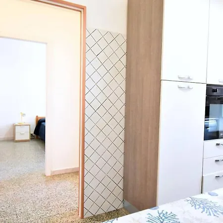 Lucia A Due Passi Dal Centro 아파트 풀라