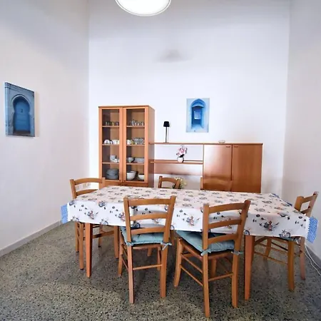 Apartment Lucia A Due Passi Dal Centro